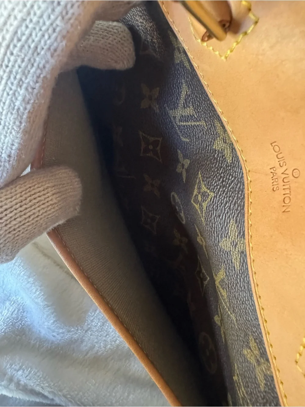 Louis Vuitton Deauville Monogram